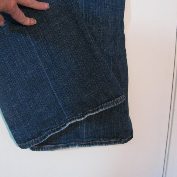 Old Navy The Sweetheart Jeans Plus Size 18 Wide Flare Leg Stretch Blue Denim - Picture 7 of 7